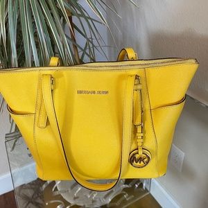 MICHAEL Michael Kors Jet Set Large Bag